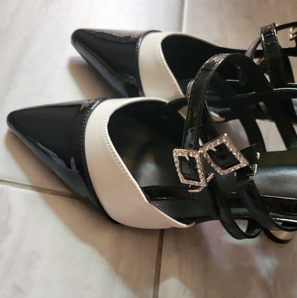 Kaigelin Elegant High Heels Women Contrast Color Pointy Toes Shoes SZ 11 - Picture 10 of 16